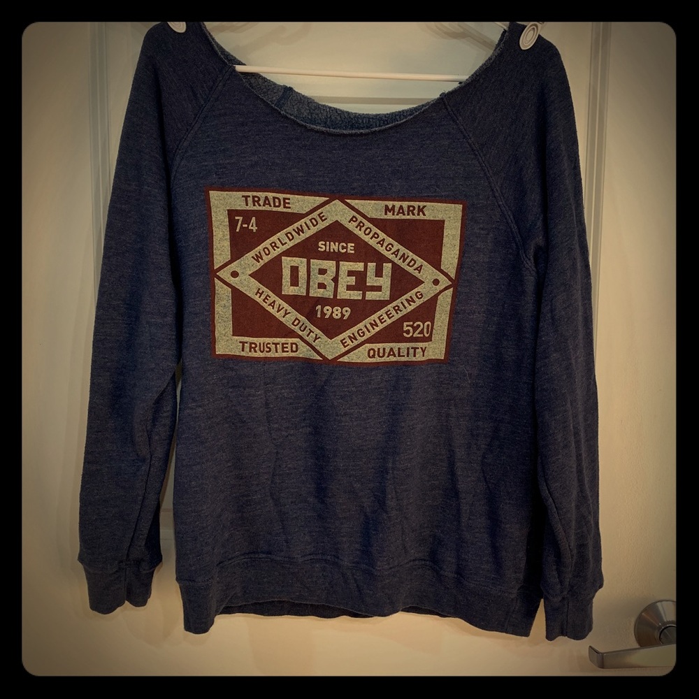 Obey sweatshirt size medium